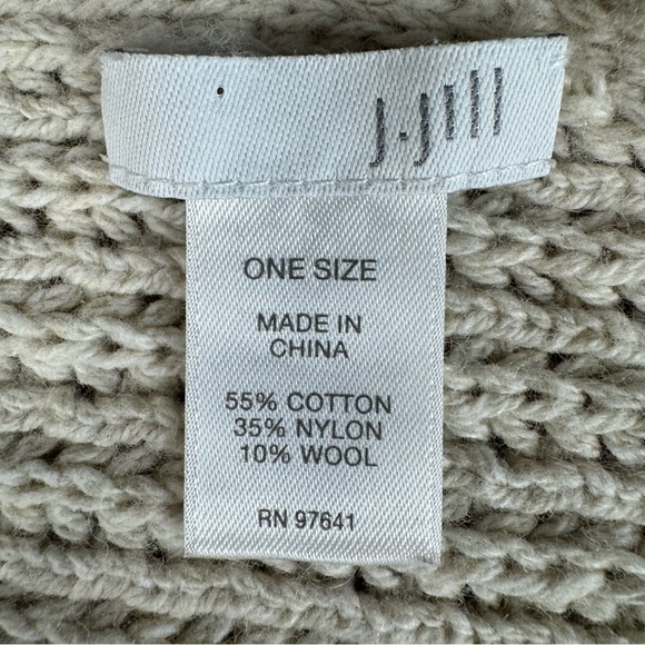 J. Jill Women’s Knit Crochet Poncho One Size Asymmetrical White Off Cotton Wool - Picture 4 of 6